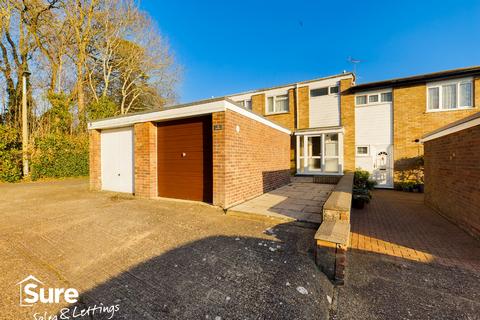 3 bedroom terraced house to rent, Sarum Place, Hemel Hempstead, Hertfordshire, HP2 6DP