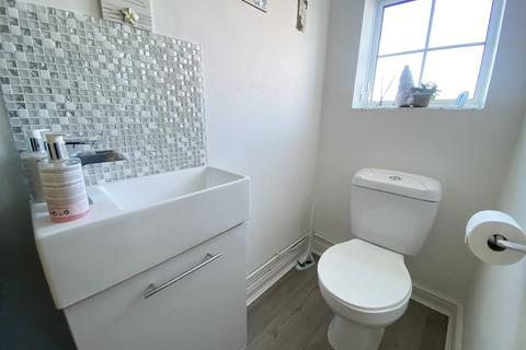 2 Fullbrook Close, Shirley, Solihull, B90 4UB