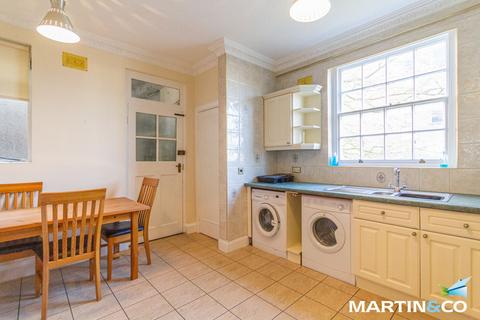 2 bedroom apartment to rent, Kenilworth Court, Hagley Road, Edgbaston, B16