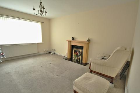 2 bedroom detached bungalow for sale - New Park Road, Aston Park
