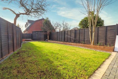 18 Hampton Road, Cadishead, Manchester, M44 5DA