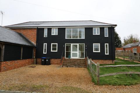 2 bedroom barn conversion to rent, Forest Green, Dorking