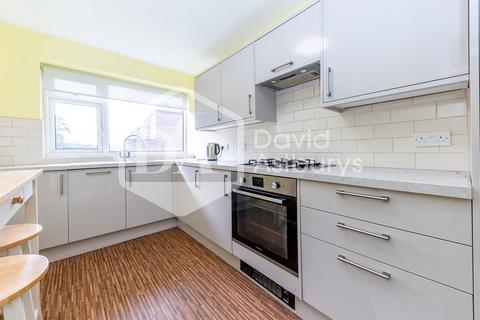 2 bedroom apartment to rent, Crouch Hill, Finsbury Park, London