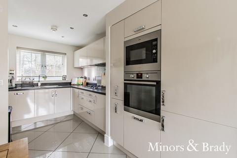 28 Biffin Way, Swaffham, PE37 8GR