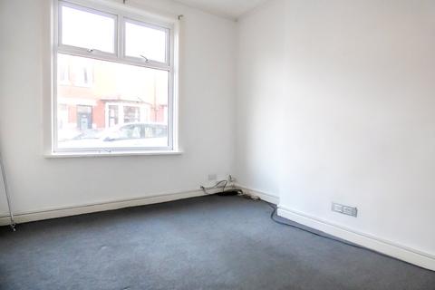 18 Cunliffe Road, Blackpool, FY1 6RZ