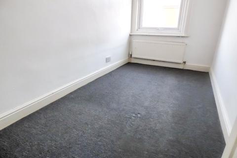18 Cunliffe Road, Blackpool, FY1 6RZ