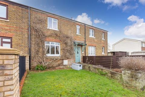12 Whites Lane, Datchet, Slough, SL3 9AN