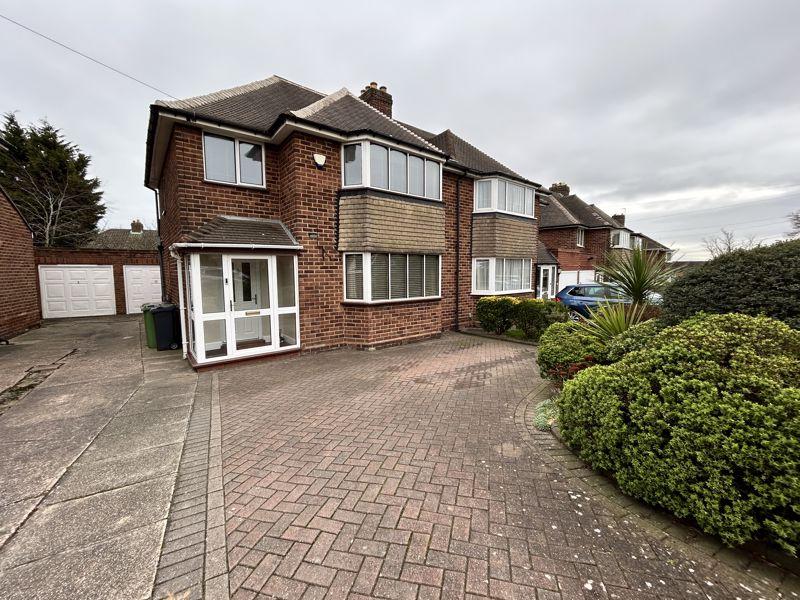 Stanfield Road, Great Barr... 3 bed semidetached house £285,000