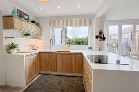 49 Mayfield Road, Streetly, Sutton Coldfield, B74 3PZ