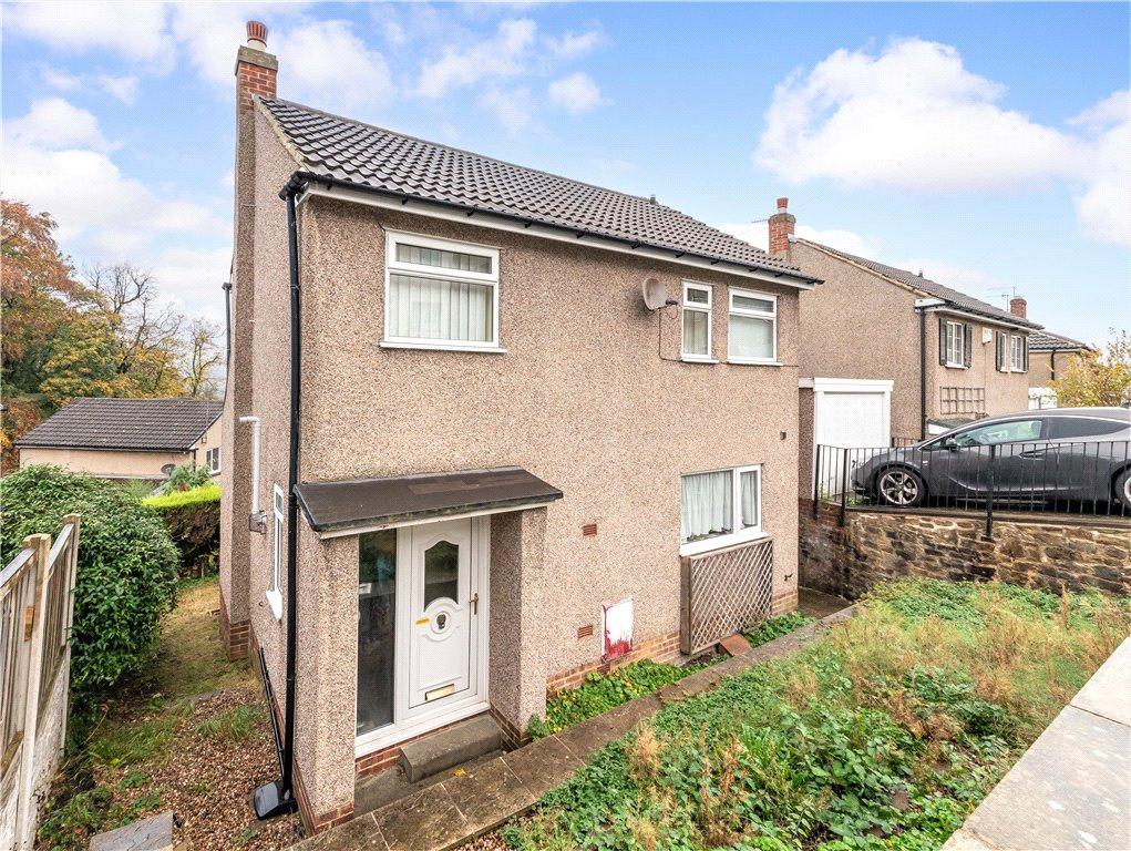 Nab Wood Drive, Shipley, West Yorkshire 3 bed detached house for sale