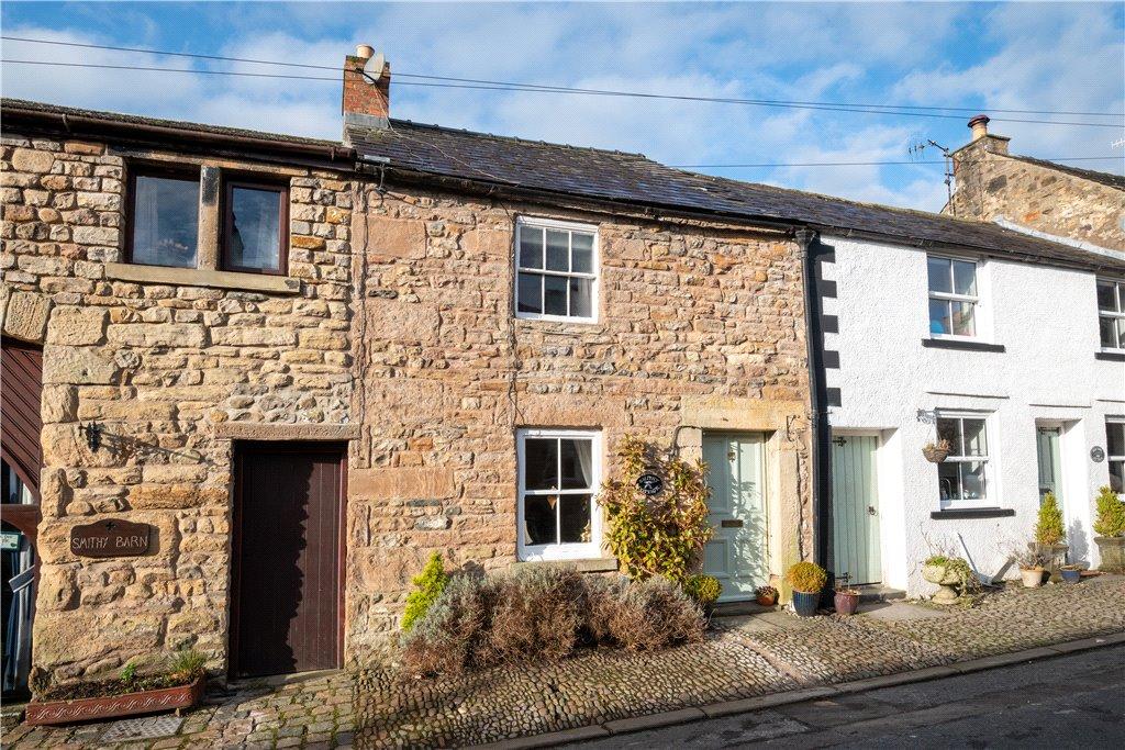 Duke Street, Burton in Lonsdale, Carnforth, North Yorkshire 2 bed terraced house for sale £265,000