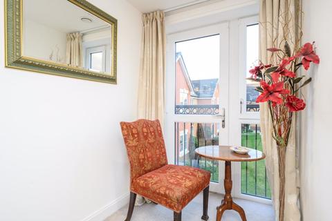 1 bedroom retirement property for sale - Churchfield Road, Walton-On-Thames