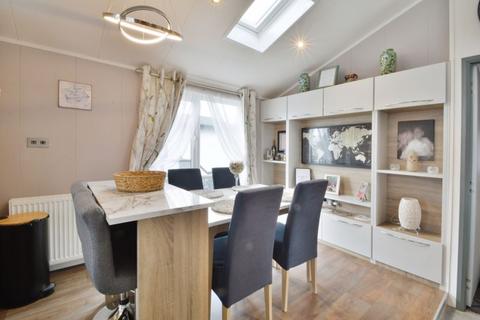 2 bedroom detached house for sale, Spring Meadow, Cotswold Hoburne, Cotswold Water Park