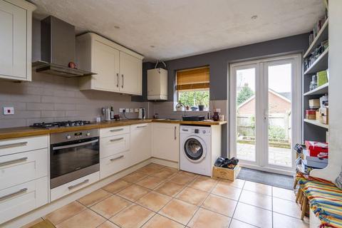 17 Allington Circle, Kingsmead, Milton Keynes, MK4 4EE
