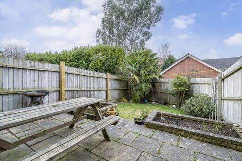 17 Allington Circle, Kingsmead, Milton Keynes, MK4 4EE