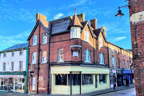 1 bedroom flat to rent, High Street, Tring