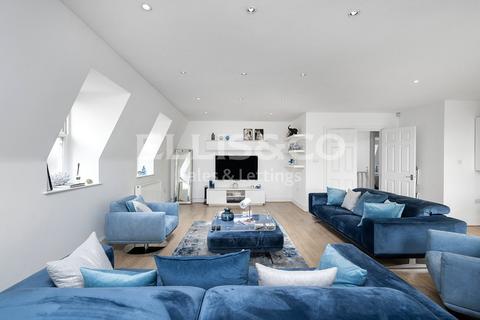 Flat 4, Glendower Lodge The Rise, London, NW7 2LL
