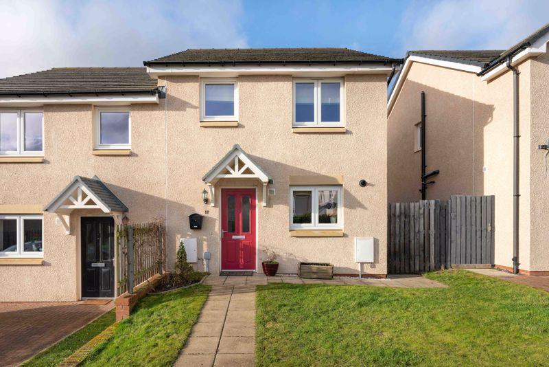 17 South Quarry Brae, Gorebridge EH23 3 bed semidetached house £225,000