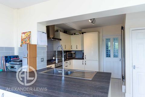 20 Abbotts Road, Letchworth Garden City, SG6 4UR