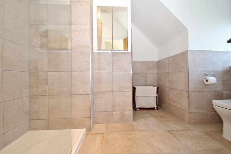 Ensuite To Bedroom 1