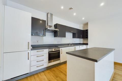 2 bedroom flat for sale - Lyon Court, Walsworth Road, HITCHIN, SG4