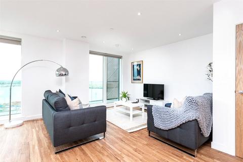 3 bedroom flat for sale, Chatham Waters, North House, Gillingham Gate Road, Gillingham, ME4