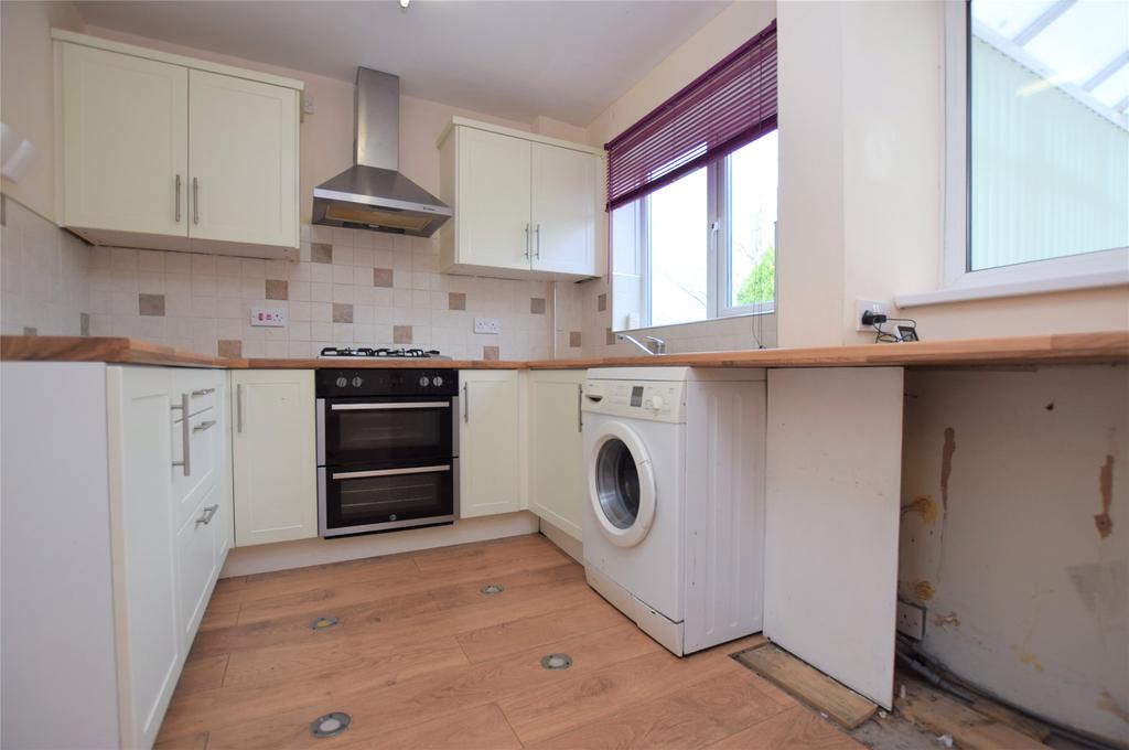 Crossfield Park, Windy Nook... 3 bed semi-detached house - £180,000