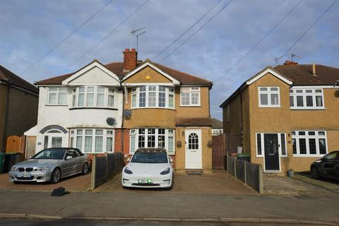 3 bedroom semi-detached house for sale, Malvern Way, Croxley Green, Rickmansworth