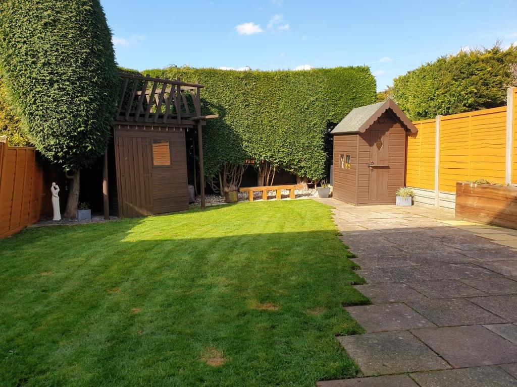 Garden 2.jpg