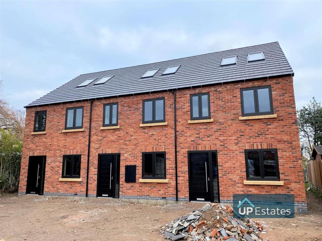 Windsor Place, Windsor Street, Burbage, Hinckley 3 bed townhouse for