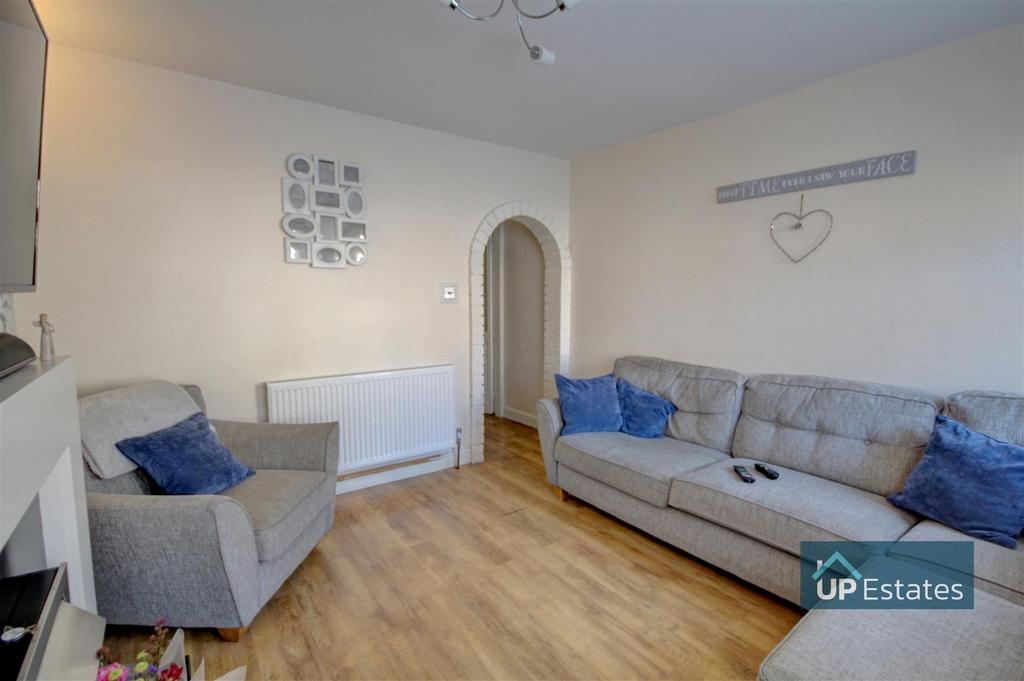 Westbury Road, Nuneaton 3 bed terraced house £150,000