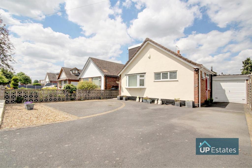 Golf Drive, Whitestone, Nuneaton 4 bed detached bungalow £382,000