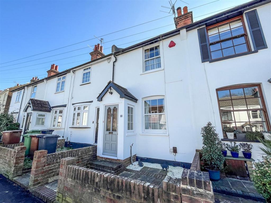 Rosebery Road, Bushey 2 bed terraced house £469,950