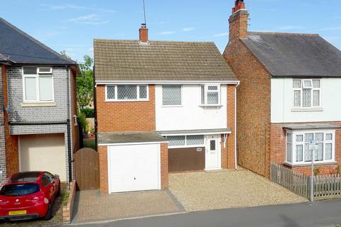 3 bedroom detached house for sale - Connaught Road, Market Harborough