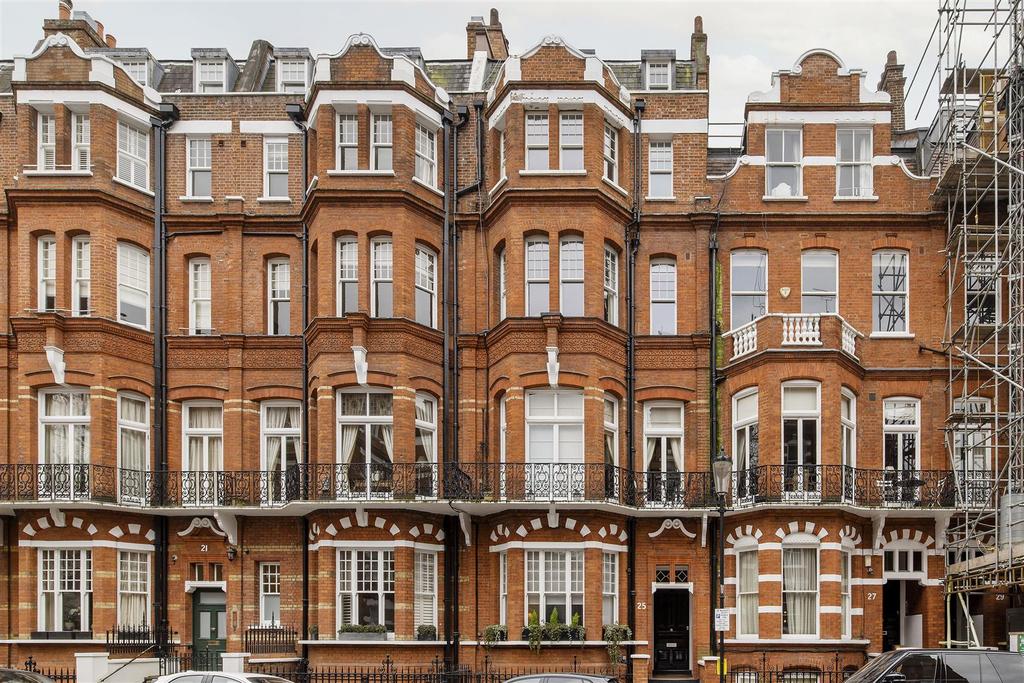 Maskells - Flat 8, 25 Egerton Gardens - 23 Hi.jpg