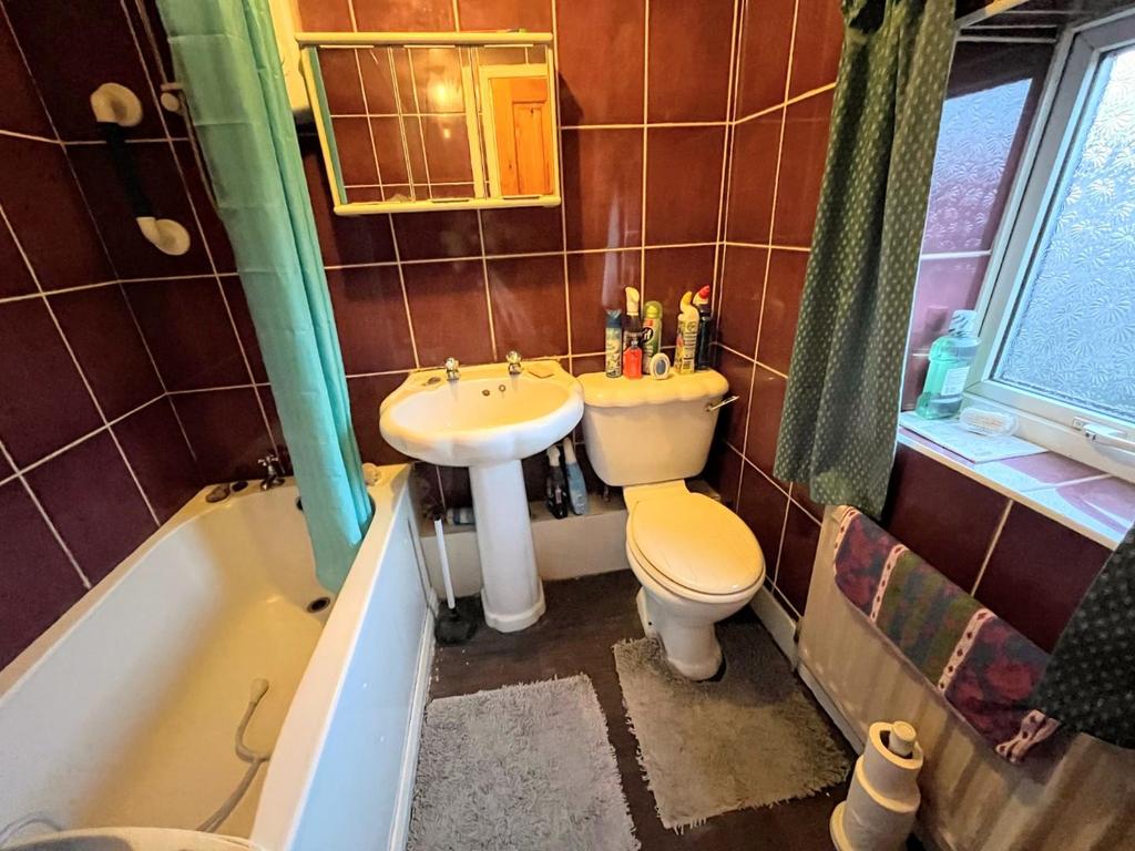 Bathroom/w.c