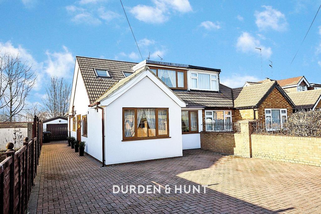 Sewardstone Road, Chingford, E4 3 bed semidetached house £625,000