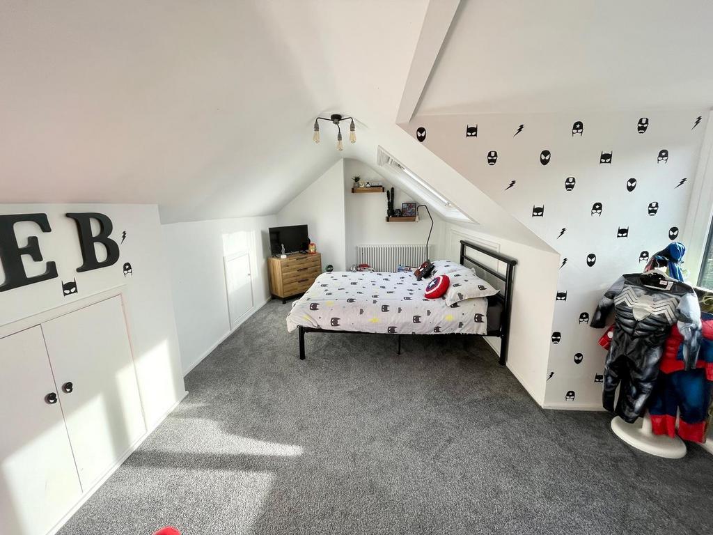 BEDEROOM 4 (Second Floor)