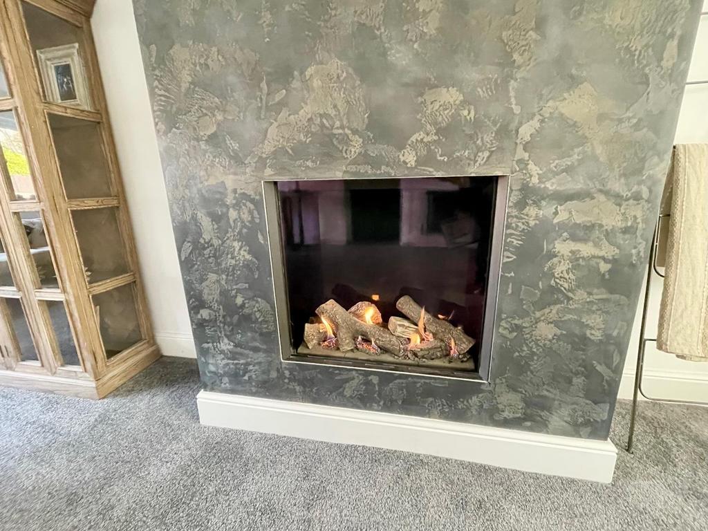Inset fire