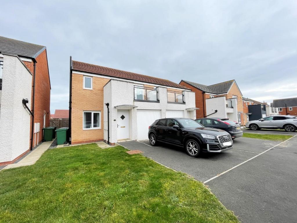 Rosebay Close, Cutherbert... 3 bed semidetached house £160,000