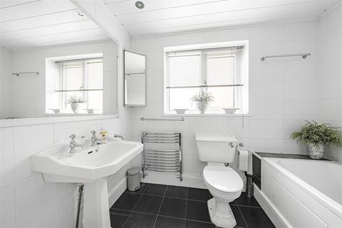 1 Sycamore Close, Ashton-under-lyne, OL6 6QB