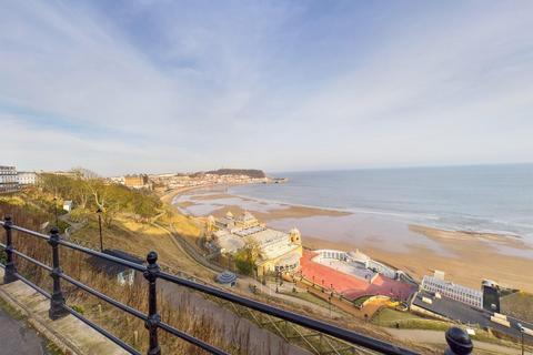 2 bedroom flat for sale, Esplanade, Scarborough