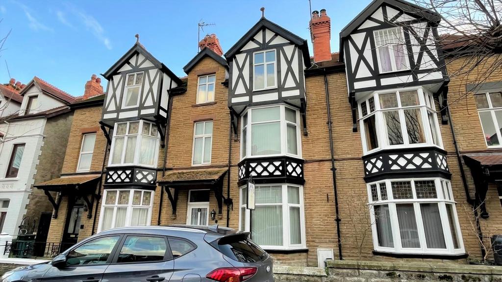 Victoria Avenue, Llandudno 7 bed terraced house for sale £274,950