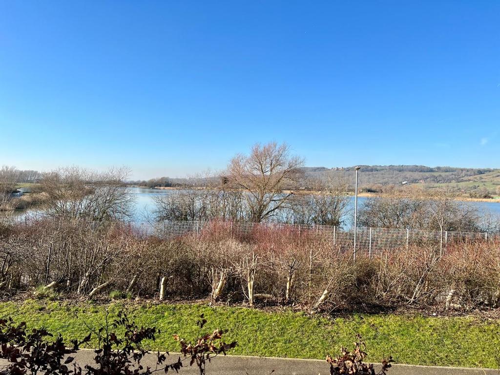 Martello lake
