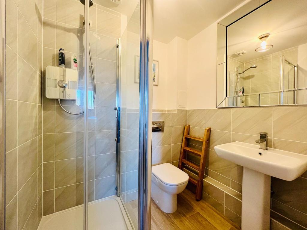 En suite shower room