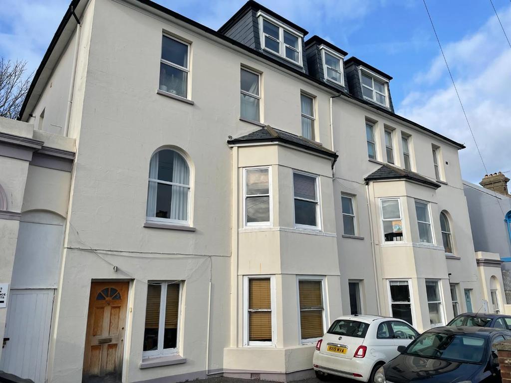 Richmond Road, Brighton 1 bed flat £1,075 pcm (£248 pw)