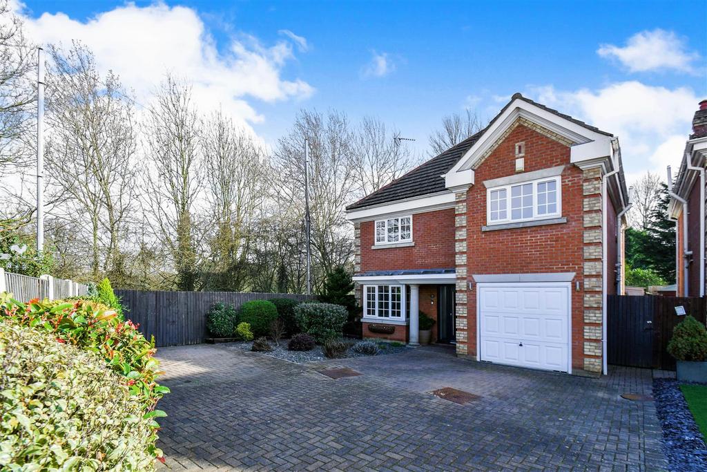Clear View Close, Hull 5 bed detached house for sale £380,000