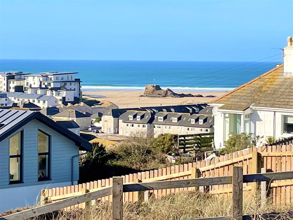 Ramoth Way, Perranporth 3 bed property with land £275,000