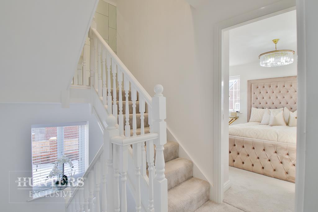 6 Blencathra Close (38).jpg
