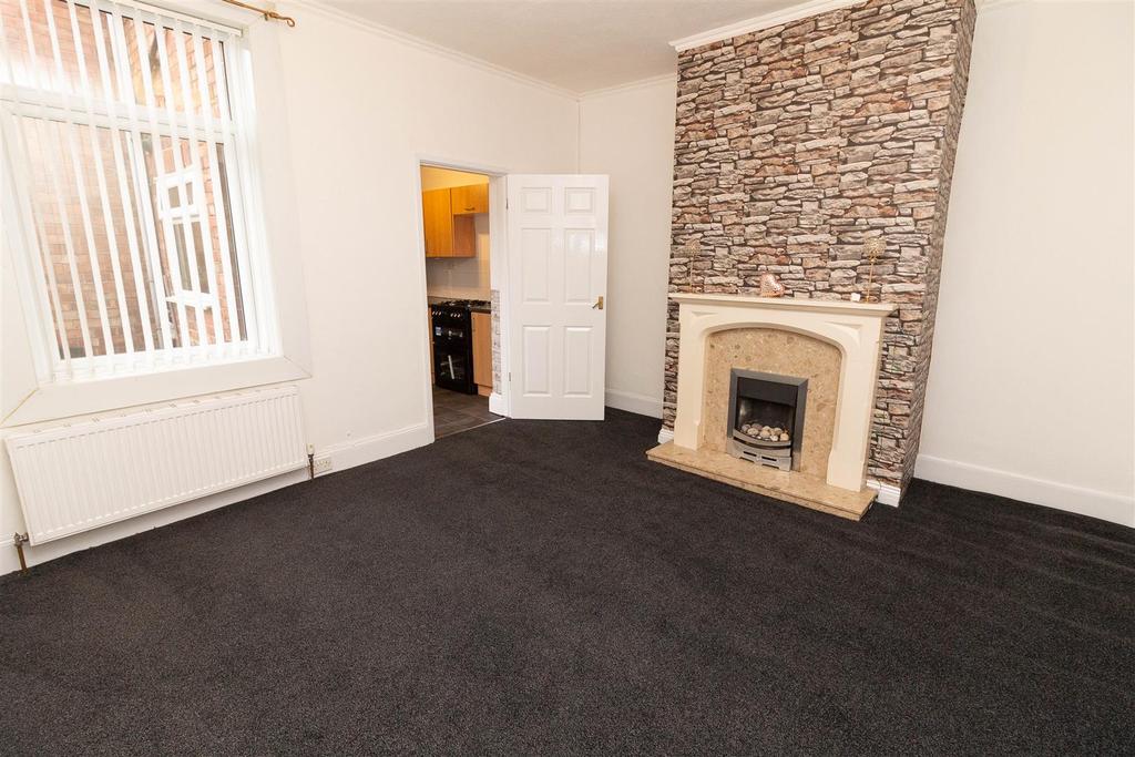 Queen Street, Birtley, Chester Le Street 2 bed apartment £65,000